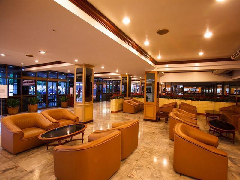Nana Hotel Bangkok Bagian luar foto